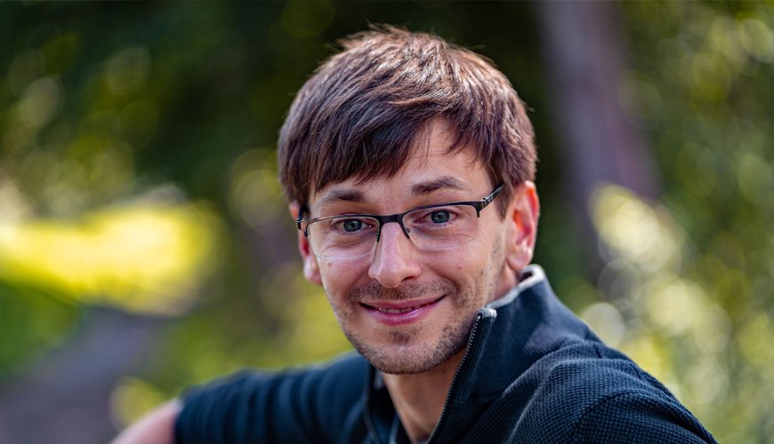 lachen-profiel-foto-voor-online-daten-op-tinder-Herman-Fotografie