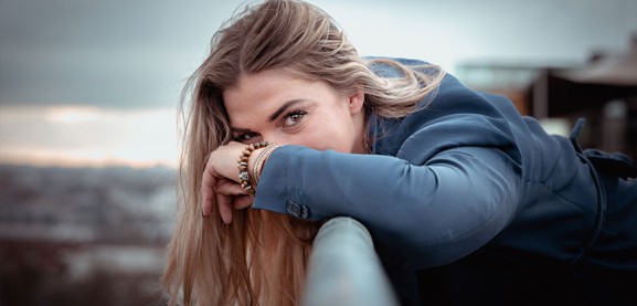 Fotoshoot met Klaartje tijdens zonsondergang - Wat is de beste tijd voor een fotoshoot?